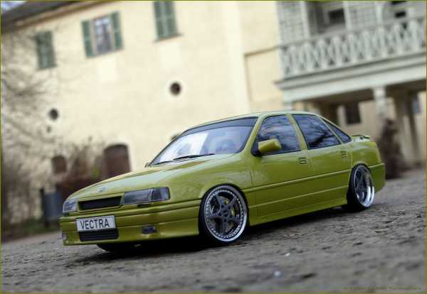 1:18 Opel Vectra A 2000 16V Bj.90 + 3tlg. OZ Mito Alu = LENKBAR !